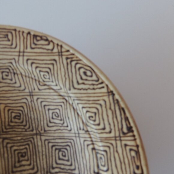 Round Brown and Tan Graphic Pattern Moroccan Plate - Picture 2 of 4